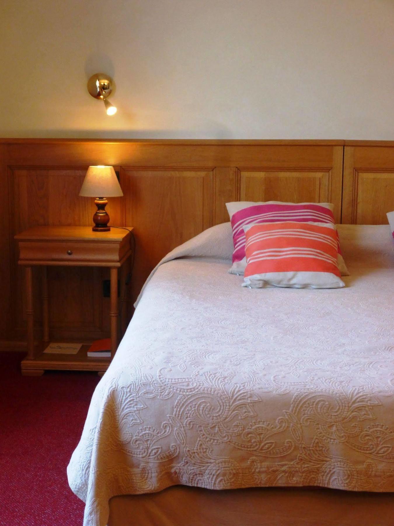Hotel Les Jardins De Bakea 4*