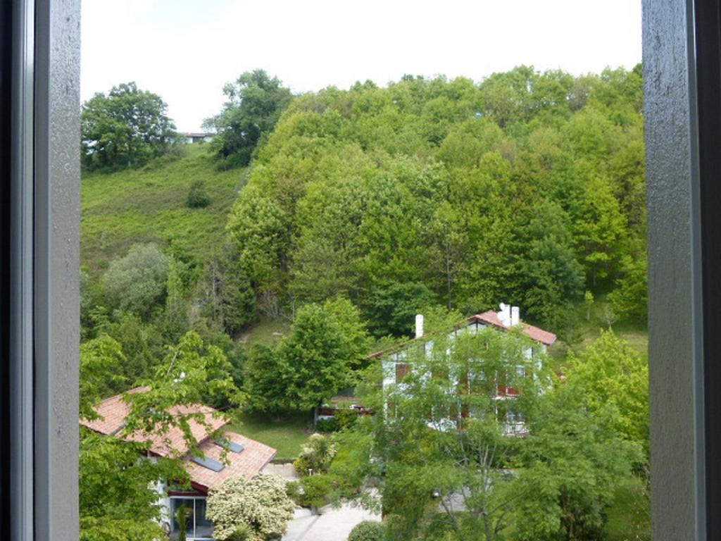 Les Jardins De Bakea